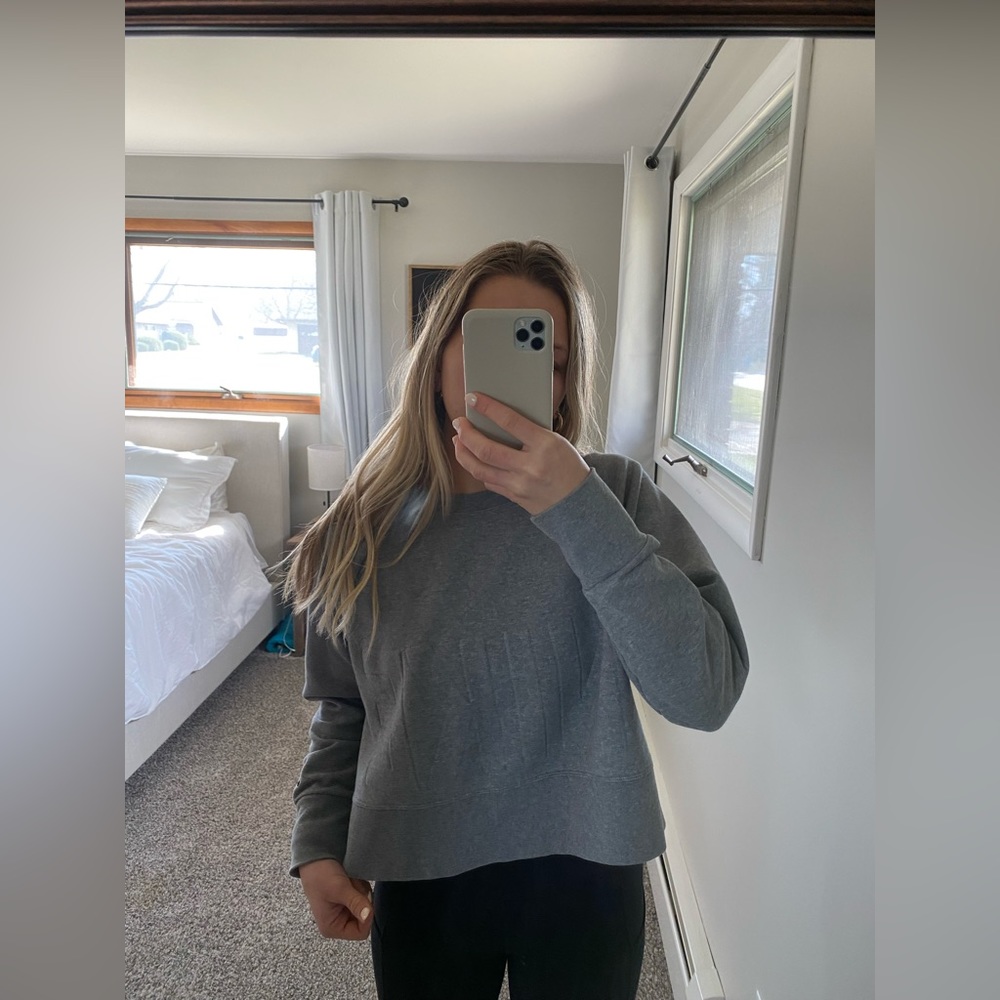 Grey Nike Sweatshirt
